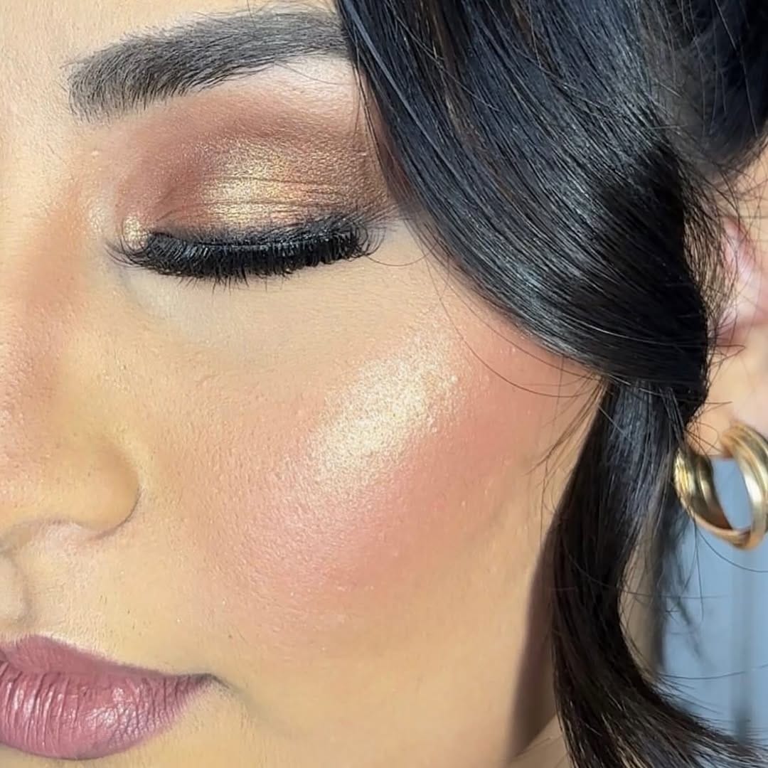 Post 4 by BRIDAL/PARTY MAKEUP, HAIR, LASH EXTENSIONS, FACIALS on Instagram (image)