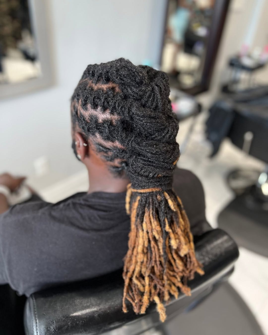 Post 5 by Toronto Locs & Natural Hair Salon🇨🇦🇯🇲 on Instagram (carousel)