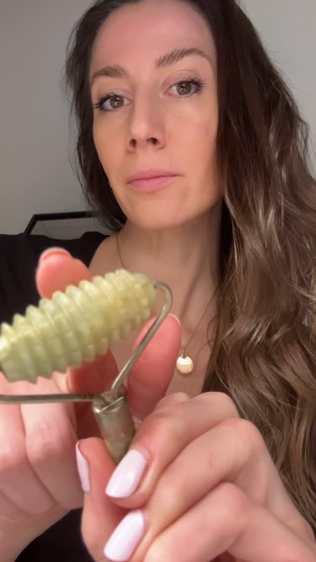 Post 5 by FRESH FACE by Amber on Instagram (video)