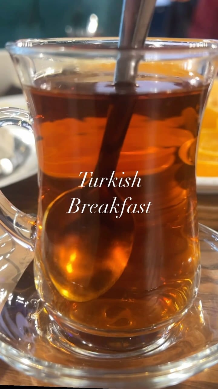 Post 3 by 𝓕𝓪𝓲𝔃𝓪 🇨🇦 🇧🇩 on Instagram (video)
