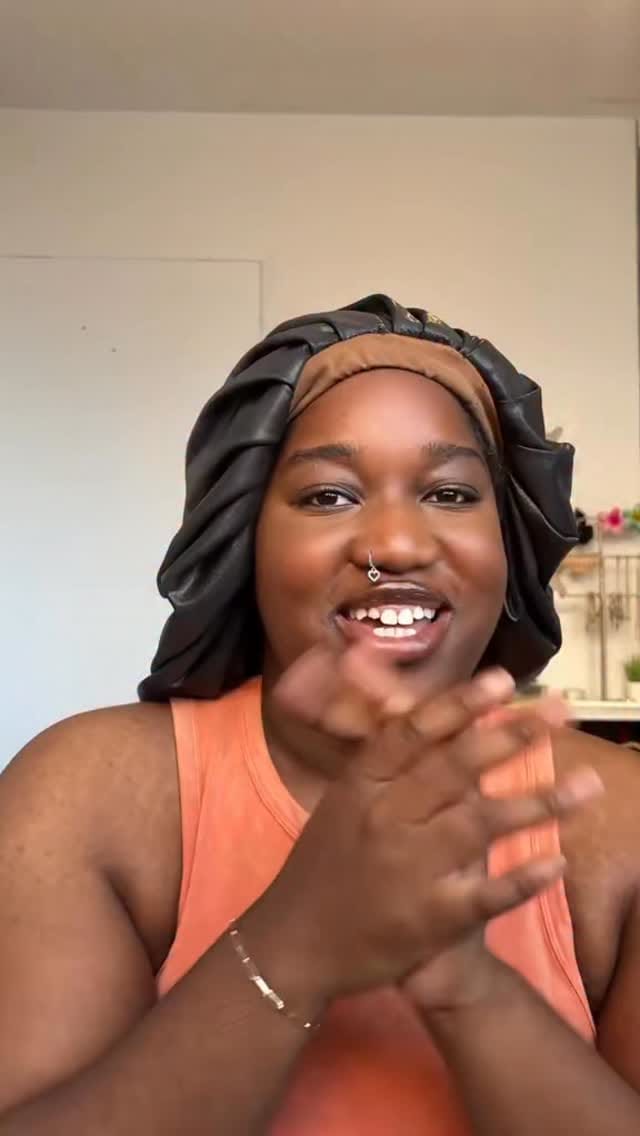 Post 7 by Daveasha 🦋 on Instagram (video)