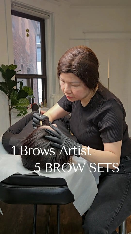 Post 2 by Toronto Microblading Brows & Lip Blush Studio on Instagram (video)
