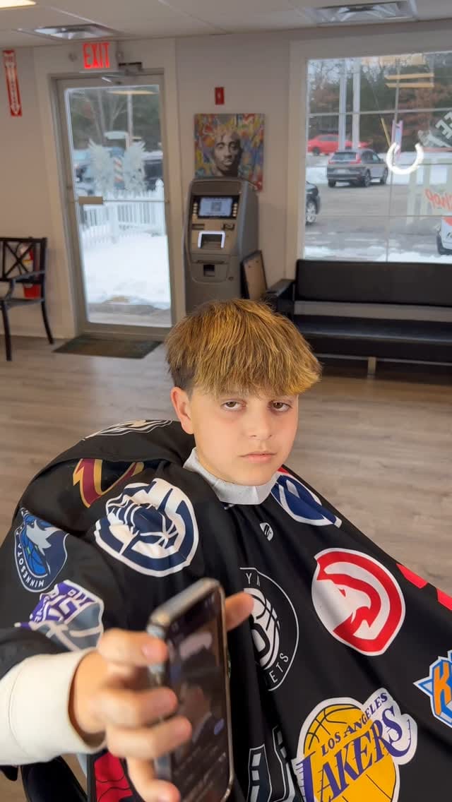 Post 9 by Elegance™️ 🇨🇦 on Instagram (video)