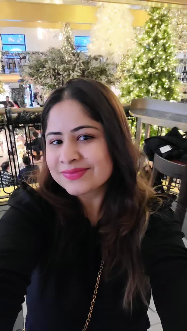 Post 3 by Honey on Instagram (video)