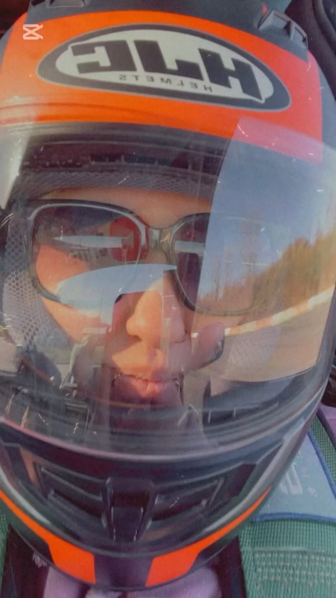Post 4 by ℳ𝒶𝒾𝓀𝒶 𝒞𝓁ℴ𝓊𝓉𝒾ℯ𝓇🌹 on Instagram (video)