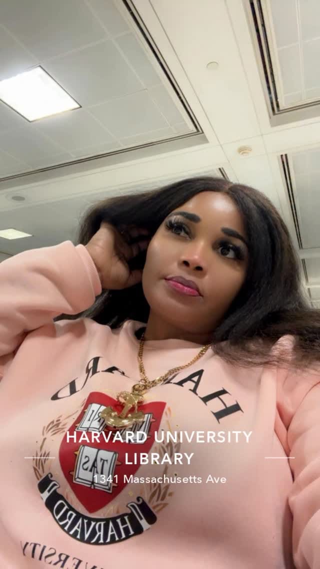 Post 9 by Nkechi.A.Wilson|Celebrity Luxury Wig Artist! Canada Wigs| on Instagram (video)