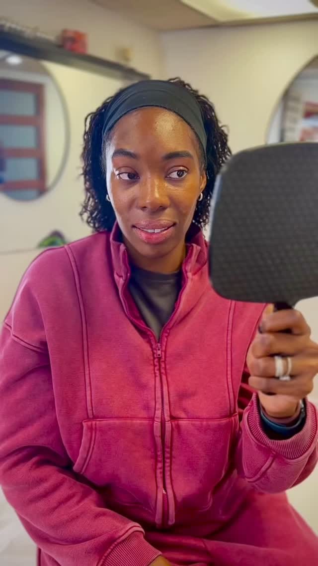 Post 1 by MANDY IBLUSHINK 💋 Lip Blush & Brows Montréal on Instagram (video)