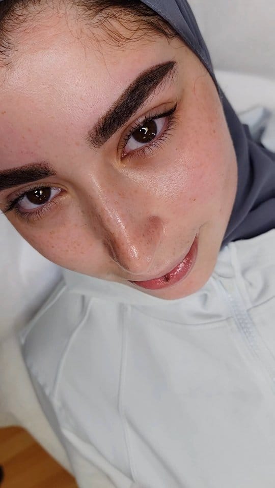 Post 6 by MANDY IBLUSHINK 💋 Lip Blush & Brows Montréal on Instagram (video)