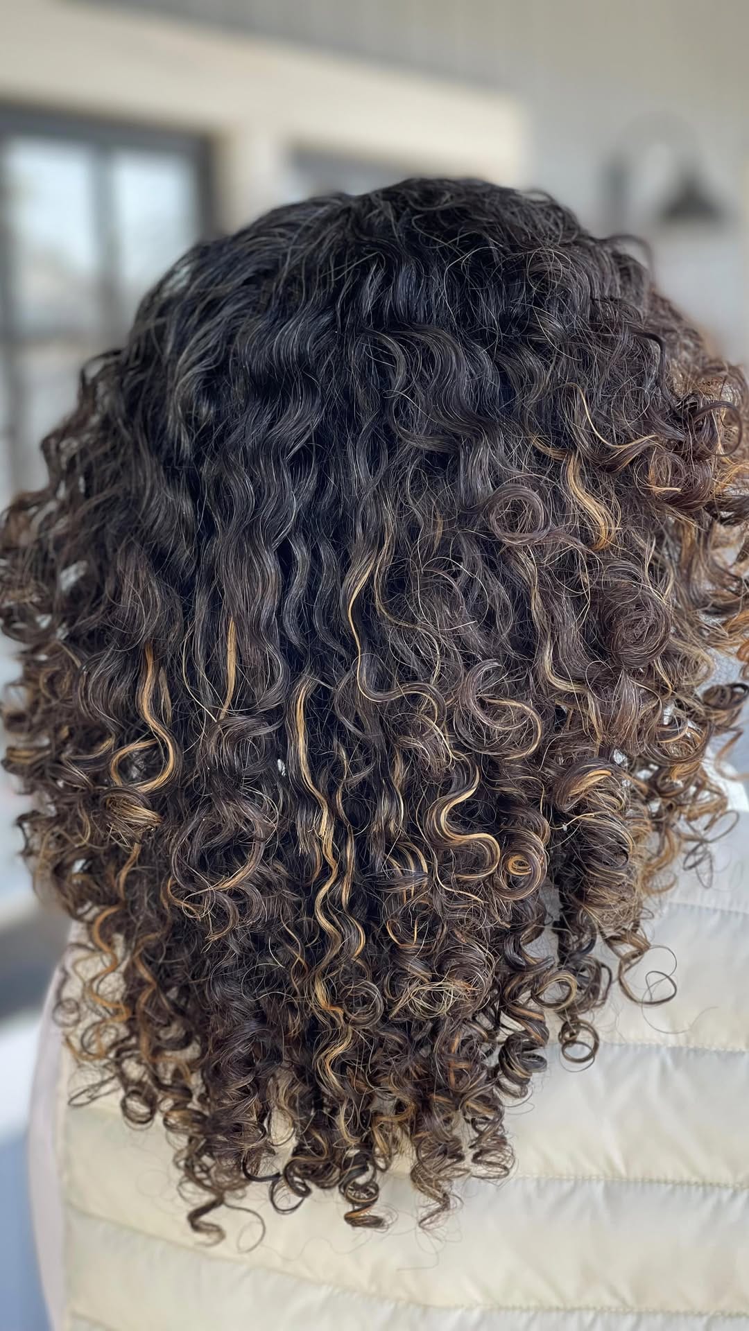 Post 1 by Be Kekoa 🌺 The Curl Healers®️ on Instagram (video)