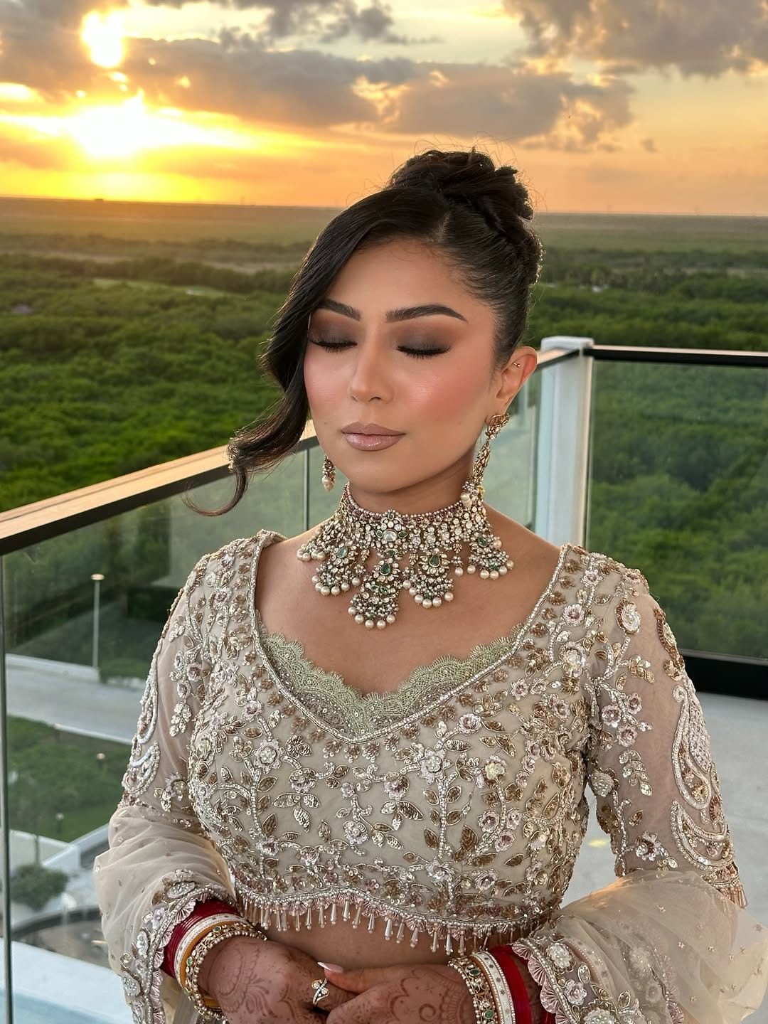 Post 4 by Sukhi👸🏻 Vancouver Hair & Makeup Artist on Instagram (carousel)