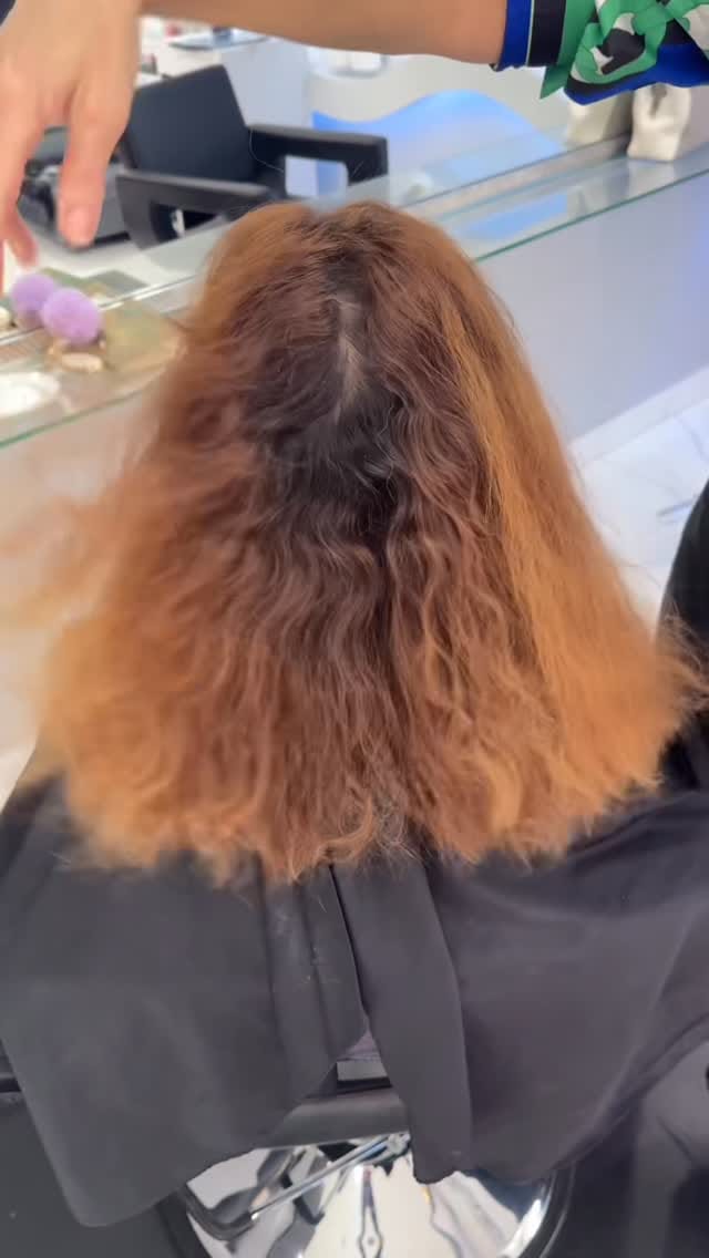 Post 2 by Sofia on Instagram (video)