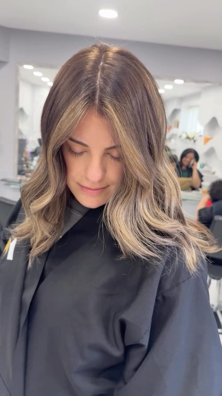 Post 5 by Sofia on Instagram (video)