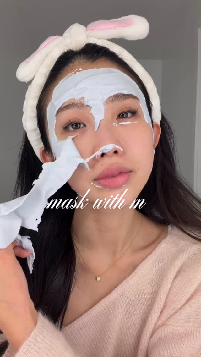 Post 3 by Angela 🤍 on Instagram (video)