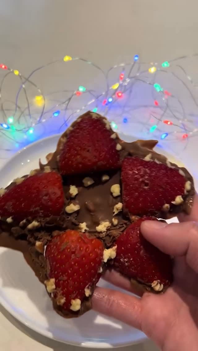 Post 7 by Lisa | Canadian Foodie & Content Creator on Instagram (video)