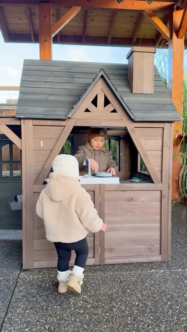 Post 7 by Halyna Voloshchuk • UGC creator on Instagram (video)