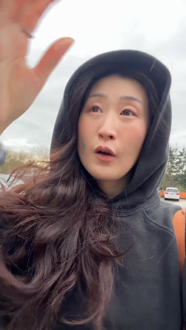 Post 6 by Angel | Vancouver Foodie on Instagram (video)
