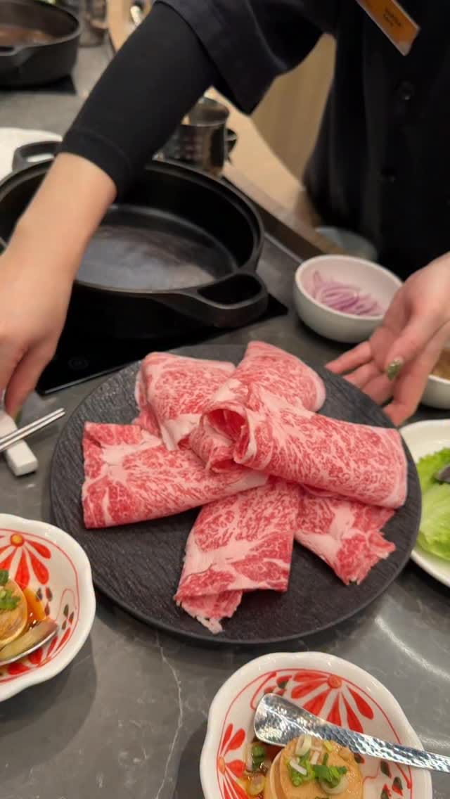 Post 4 by Angel | Vancouver Foodie on Instagram (video)