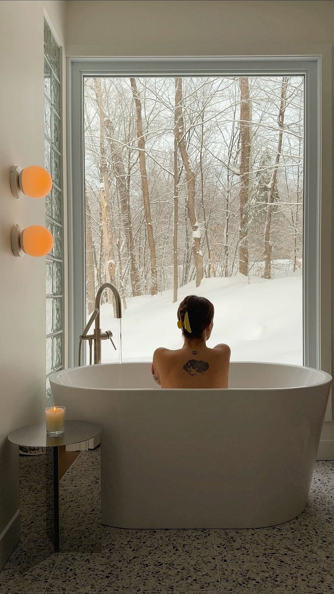 Post 1 by Audrey Rivet on Instagram (video)