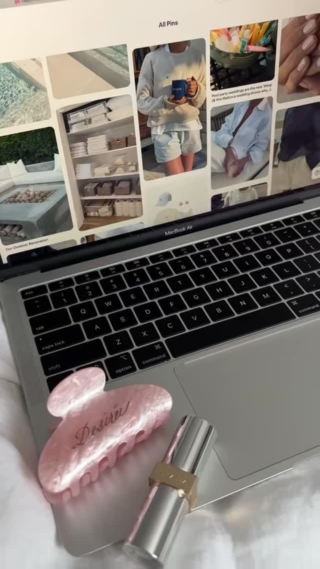 Post 1 by Desirée on Instagram (video)
