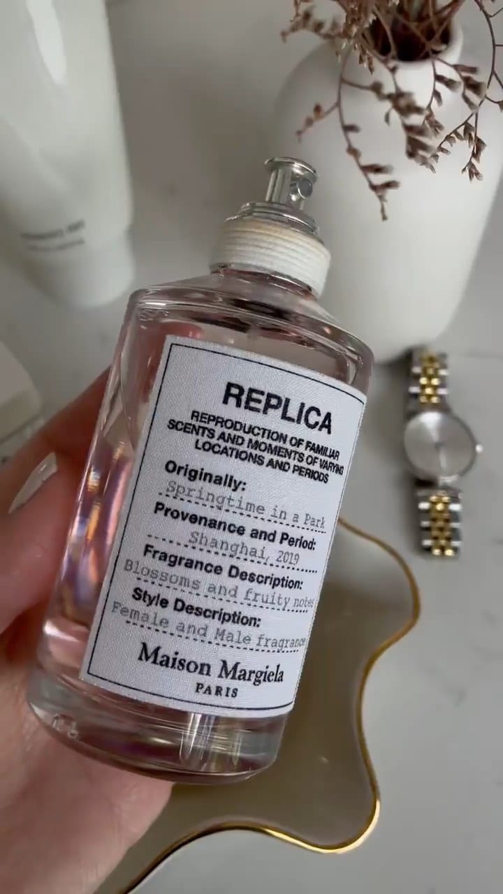 Post 10 by Desirée on Instagram (video)