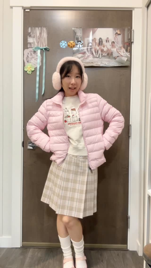 Post 1 by Mina <3 on Instagram (video)