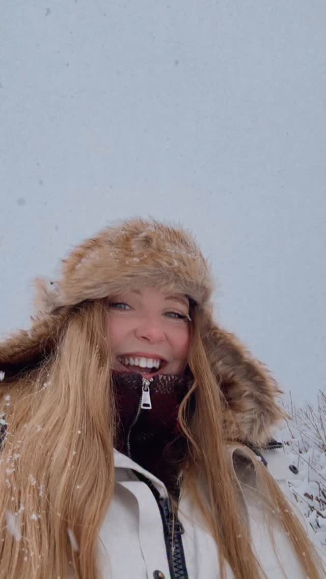 Post 5 by Stephanie Stavros | Designer, Rare Disease Advocate on Instagram (video)
