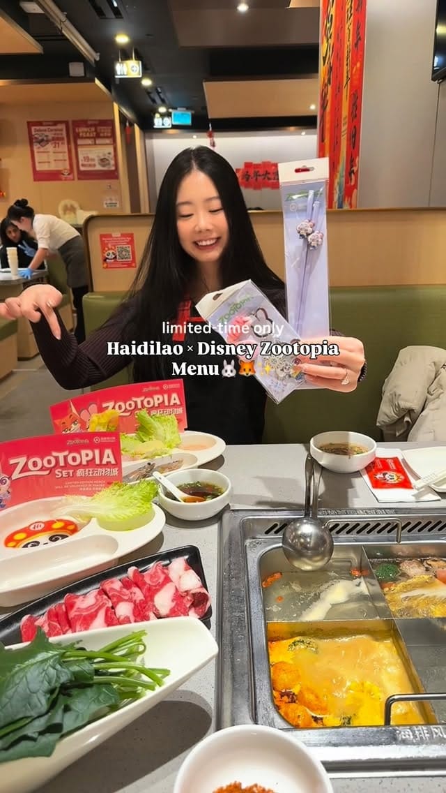 Post 1 by Amy (채운)🍴♡ on Instagram (video)