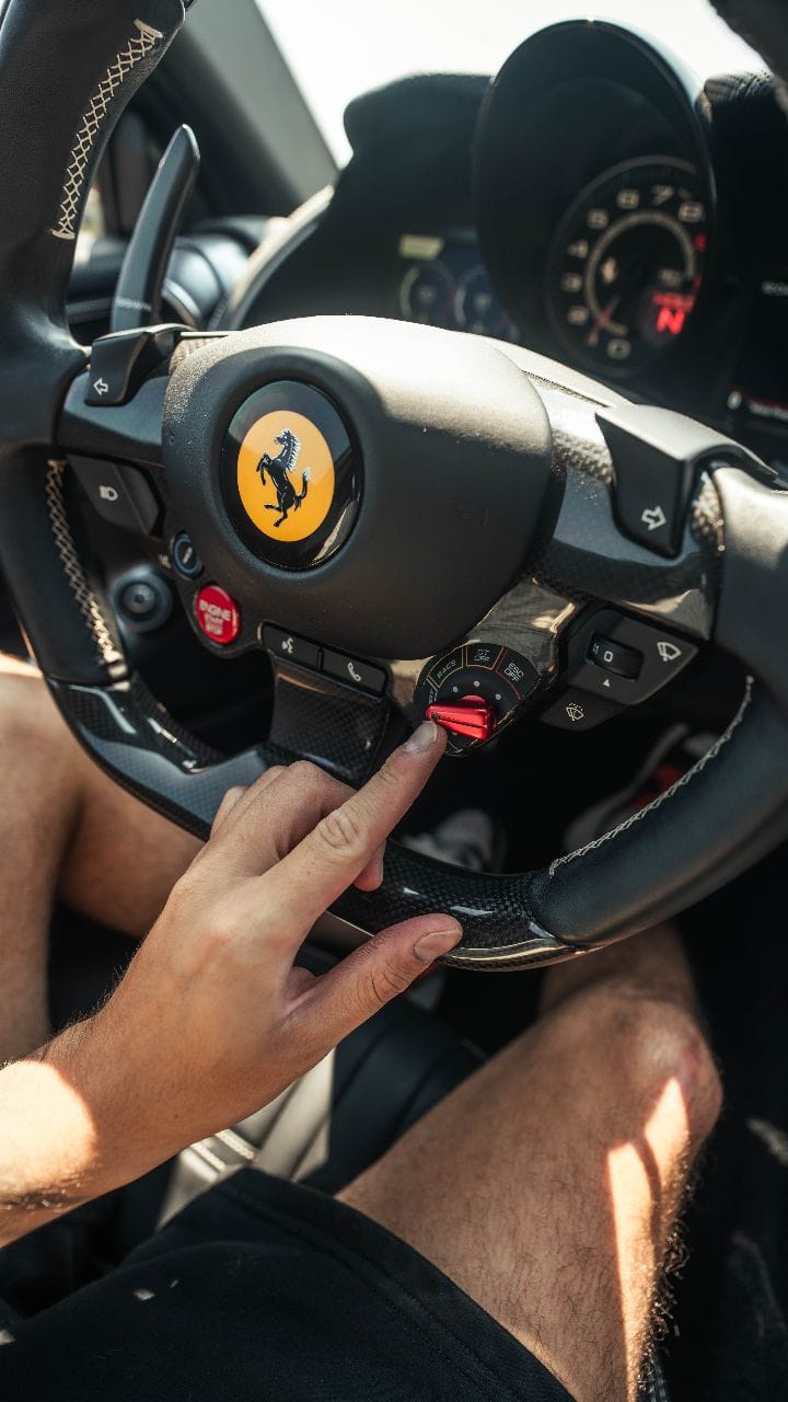 Post 3 by Andres Vidoza on Instagram (video)