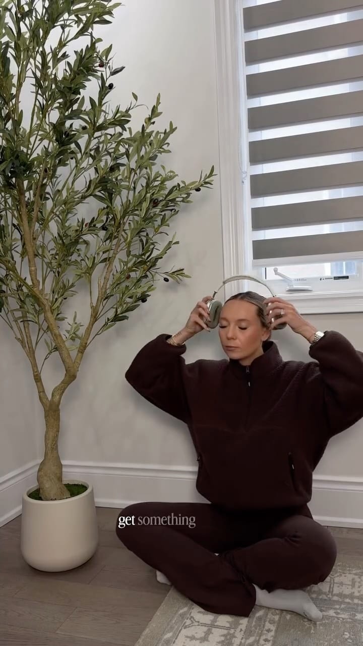 Post 9 by Victoria Knight - Mom + Lifestyle Content Creator on Instagram (video)