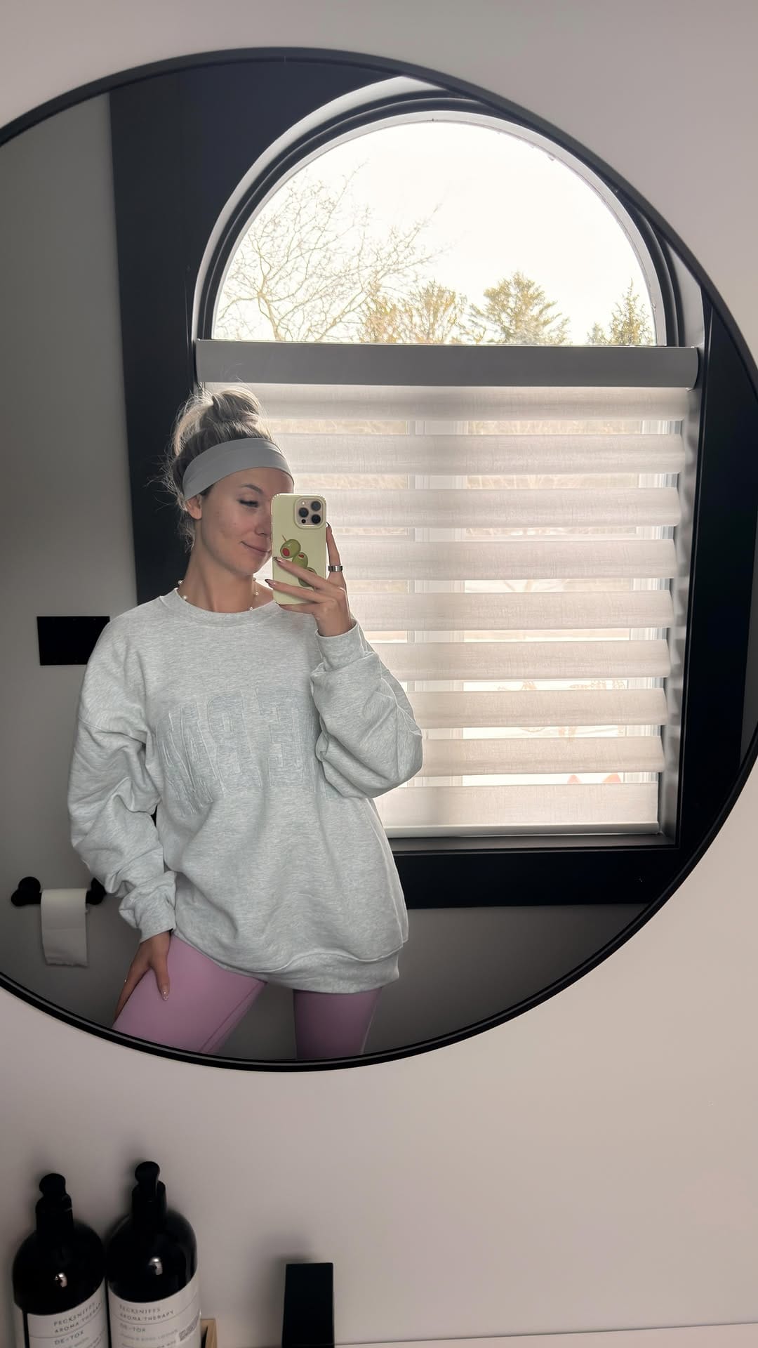 Post 7 by Victoria Knight - Mom + Lifestyle Content Creator on Instagram (video)