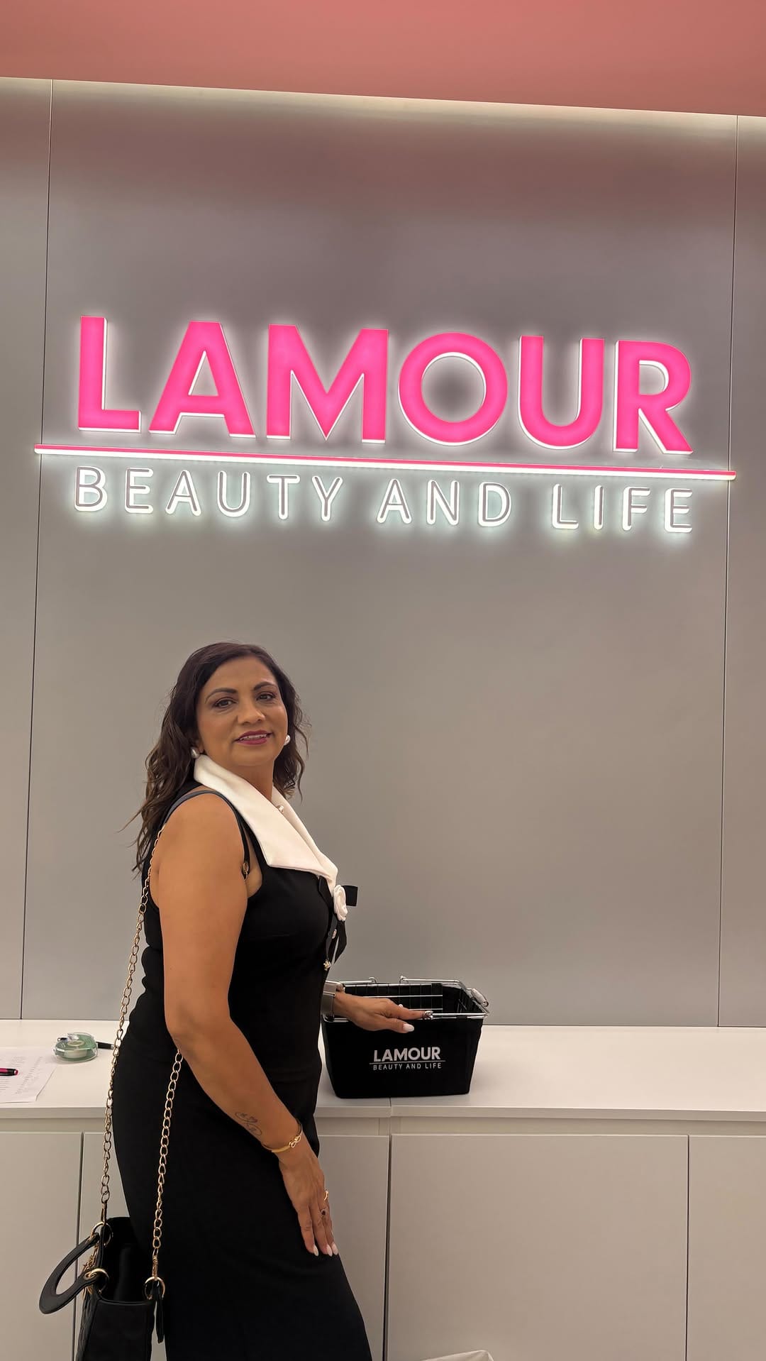 Post 8 by Priyanka Aggarwal,🔹Life Style,🔹Fashion,🔹Travel 🧿 on Instagram (video)