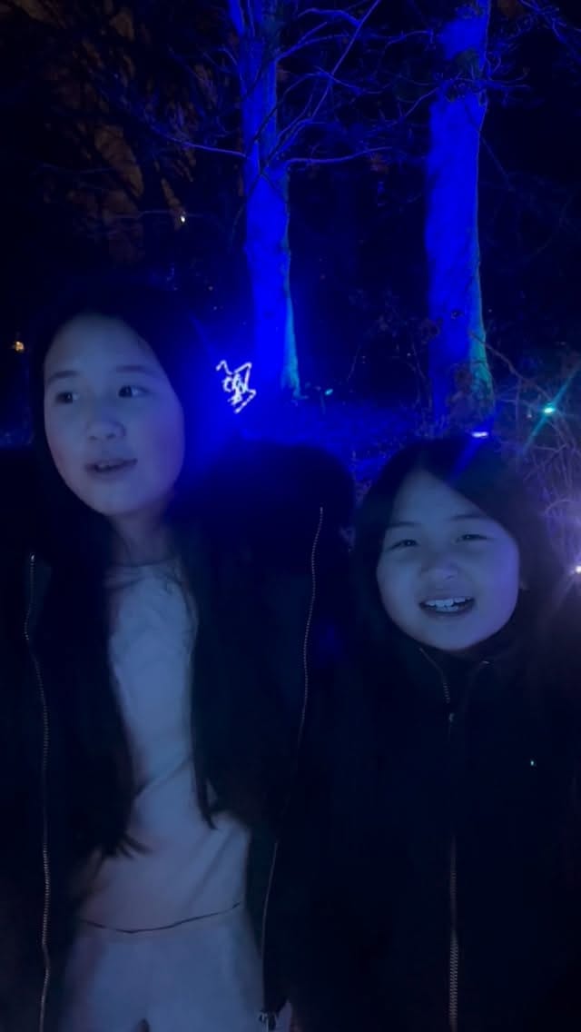 Post 1 by Adriana Q & Valentina Q on Instagram (video)