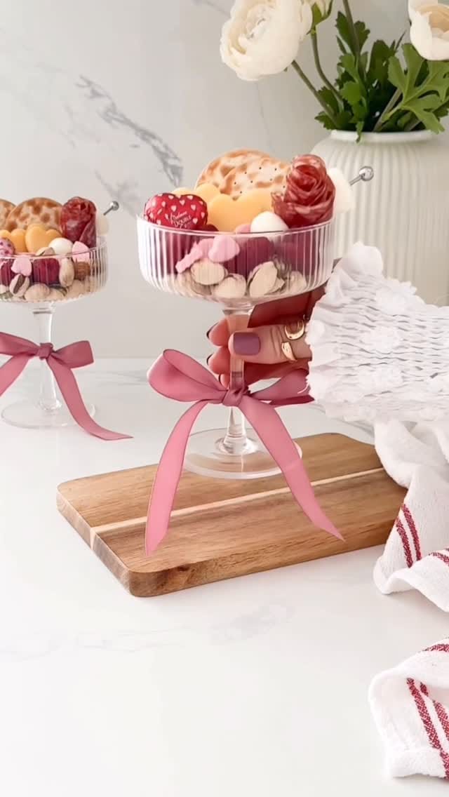 Post 5 by Anita | Home Decor on Instagram (video)