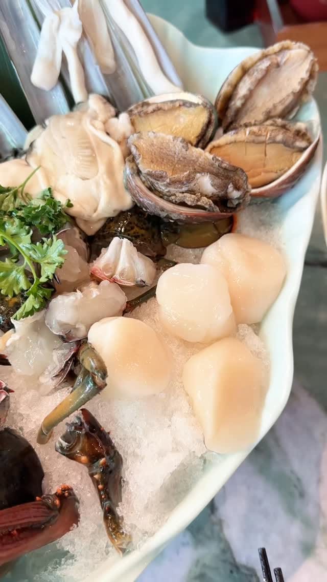 Post 1 by Erin 🇨🇳🇨🇦 on Instagram (video)