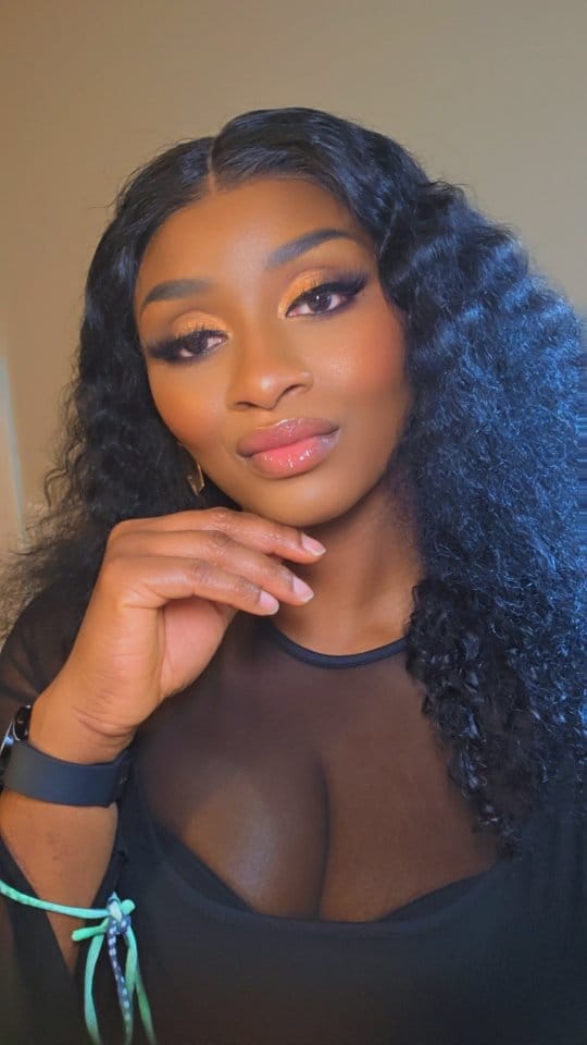Post 8 by Dorcas on Instagram (video)