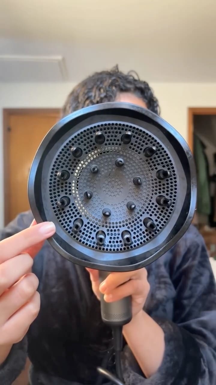 Post 1 by Gwen | Curl & Beauty on Instagram (video)