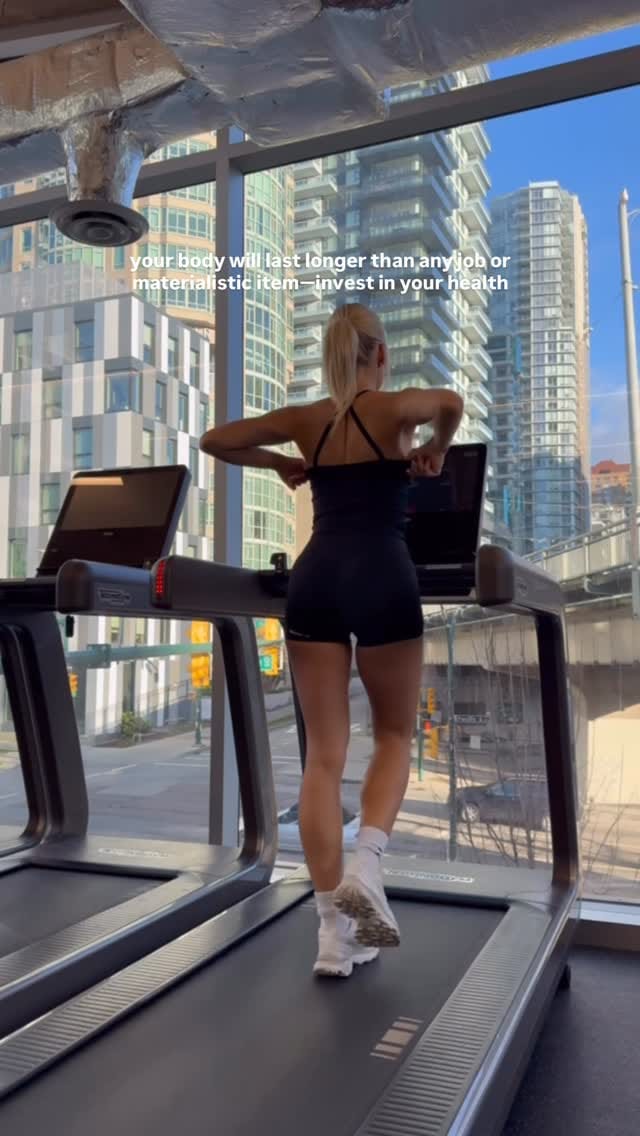 Post 3 by jaclyn bernardi | content creator & ugc on Instagram (video)