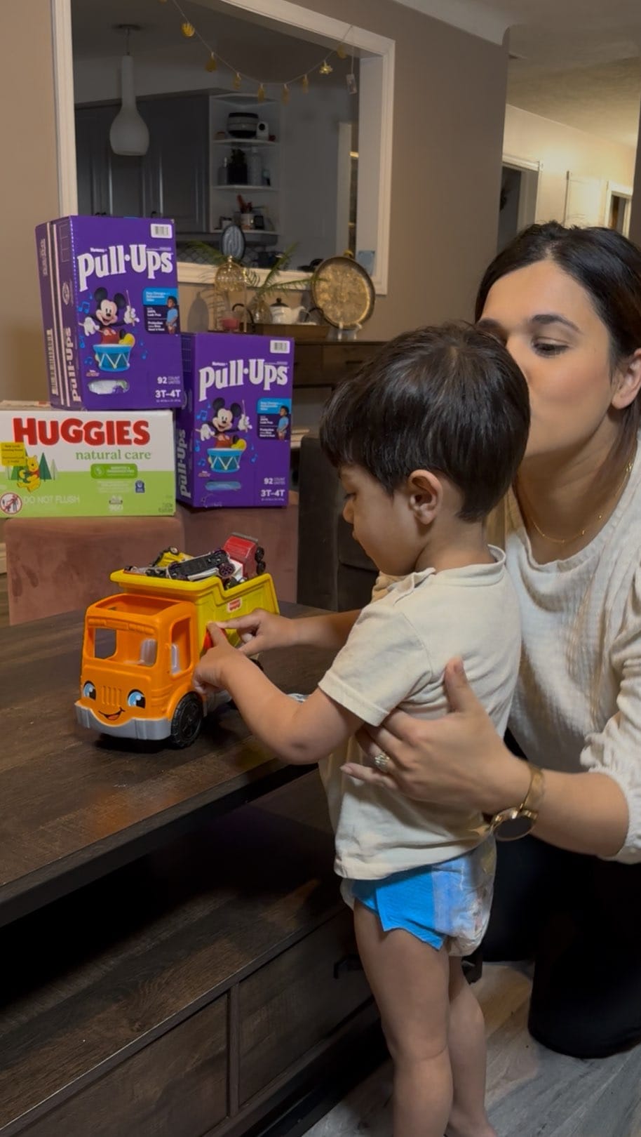 Post 9 by Zehra  ᥫ᭡ | Canadian Lifestyle | Motherhood | Blogger on Instagram (video)