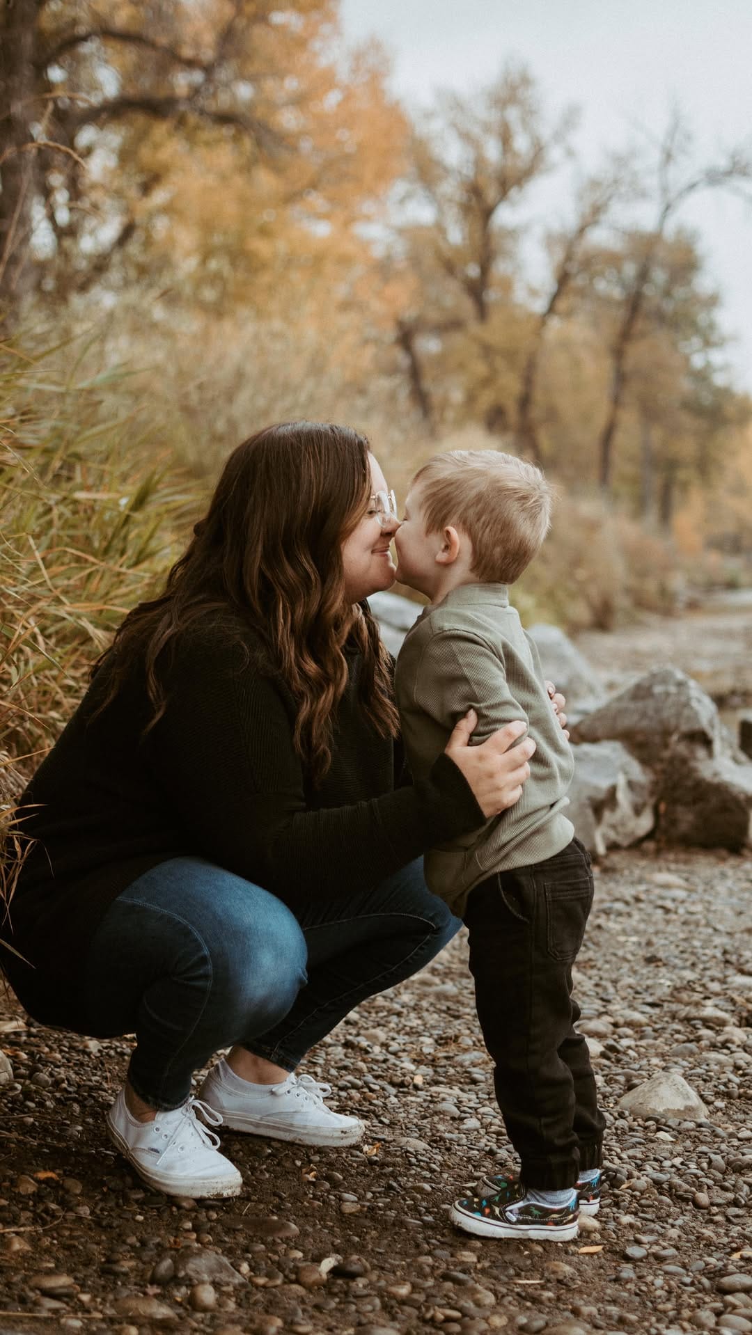 Post 9 by Stills by Sam | Calgary Family Photographer on Instagram (video)