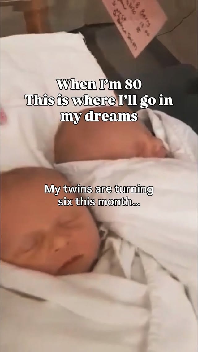 Post 4 by Lexie 🙋‍♀️ | Ontario Twin Mom | Travel, Lifestyle, Creator on Instagram (video)