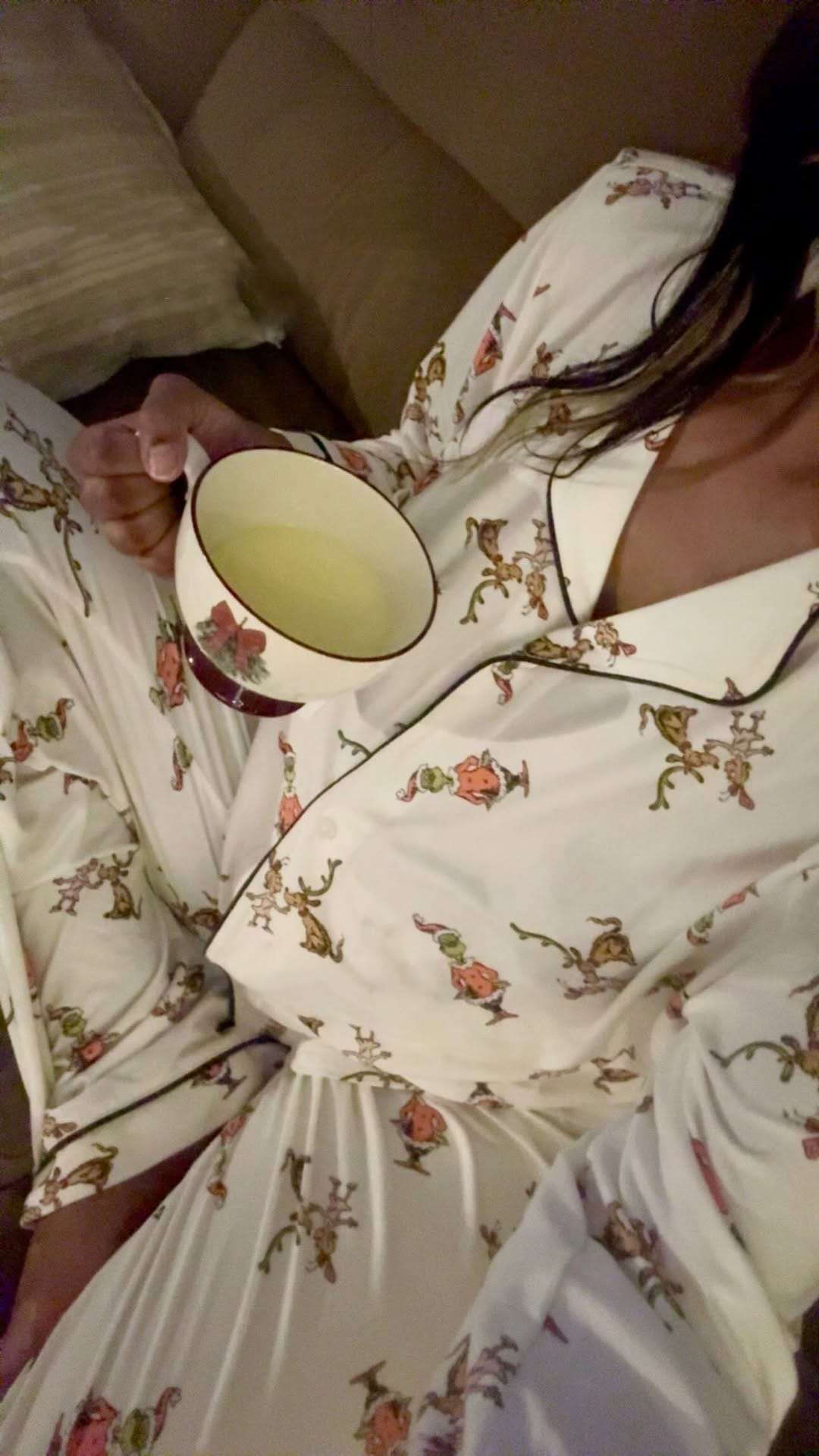 Post 7 by Steph ⚜️| Girly Lifestyle Content Creator on Instagram (video)