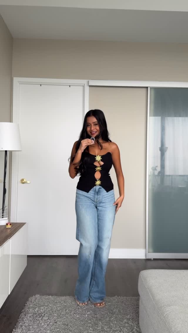 Post 2 by Ambika Goel | Fashion & Beauty on Instagram (video)