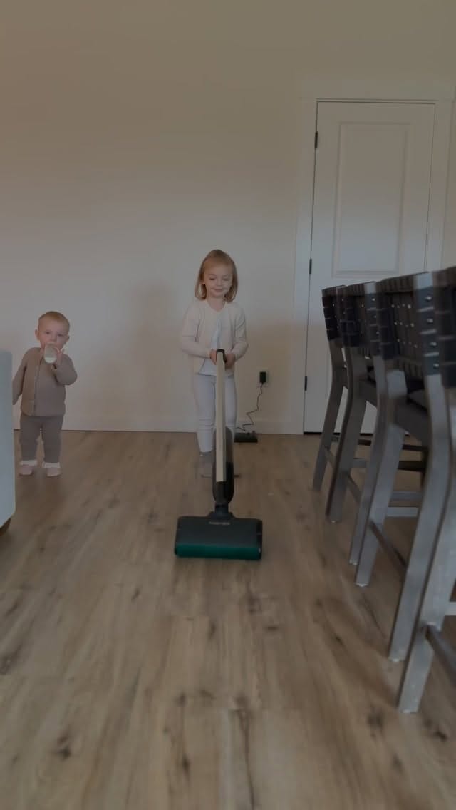 Post 7 by Dayana Yakymchuk • UGC Creator on Instagram (video)