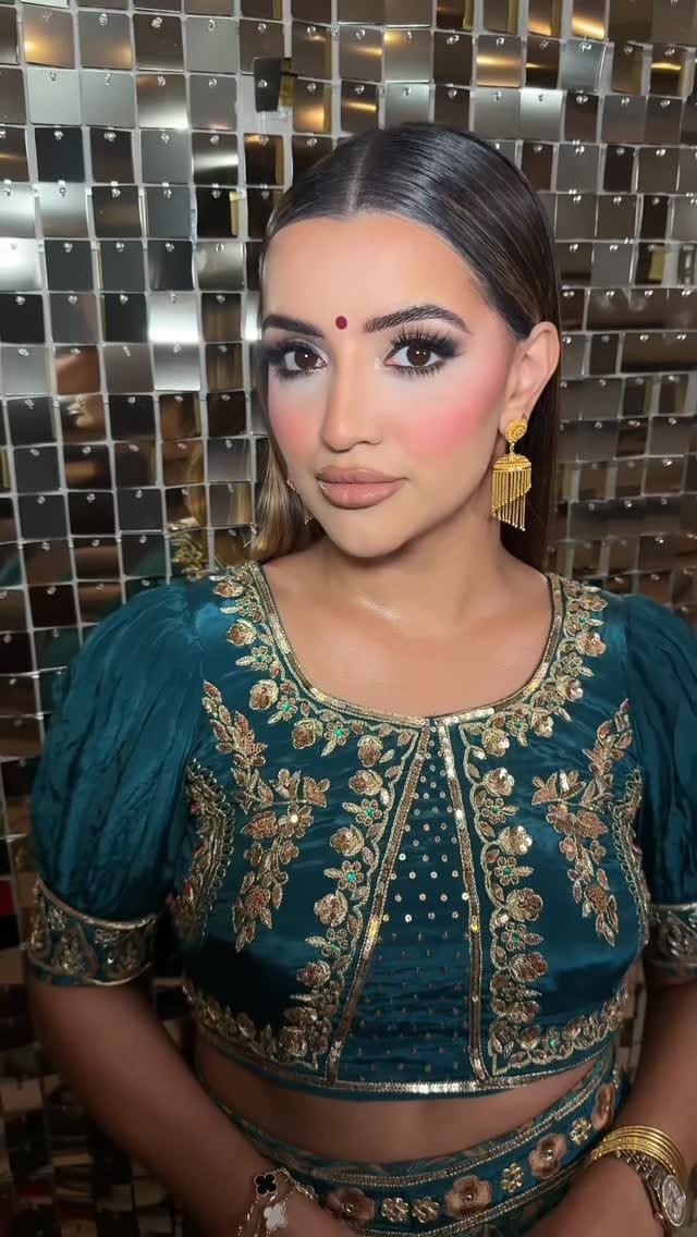Post 1 by Davneet Dhillon on Instagram (video)