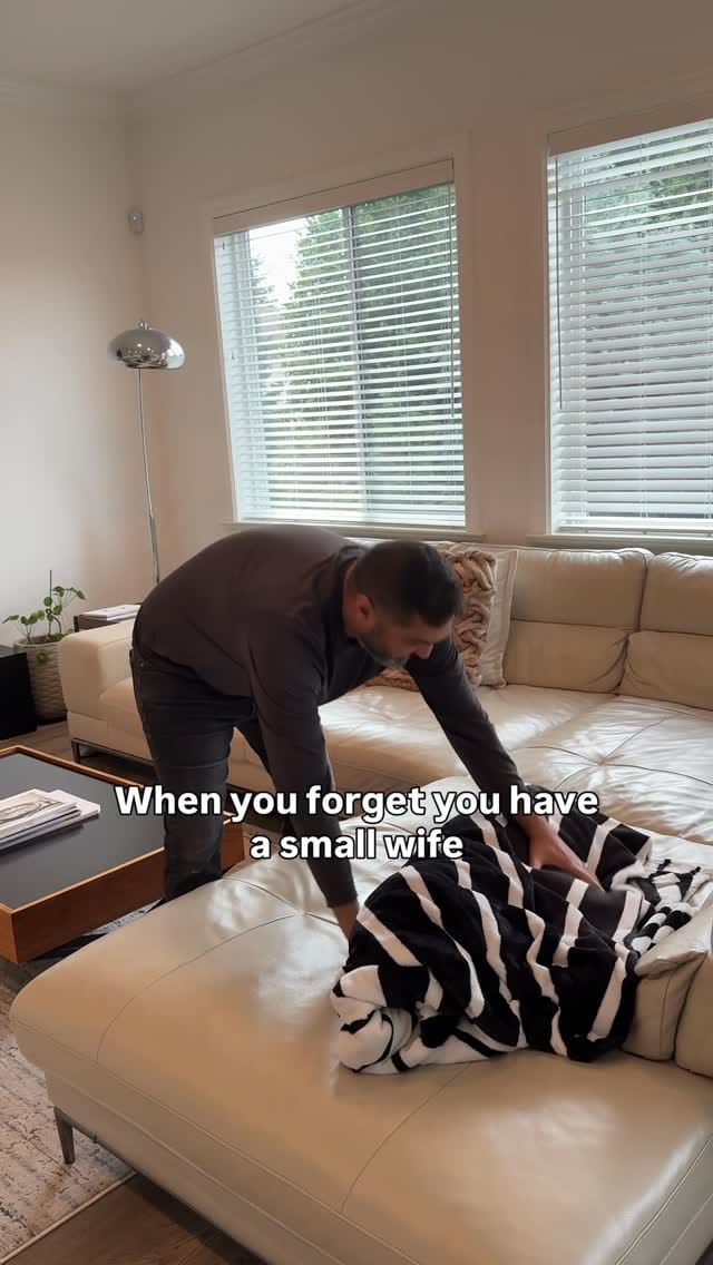 Post 8 by Elnaz Taghvaei on Instagram (video)