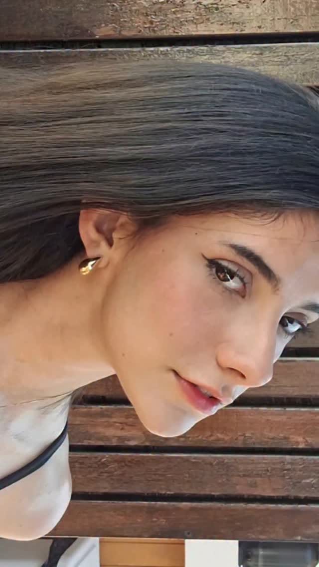 Post 9 by Karla Montréal on Instagram (video)