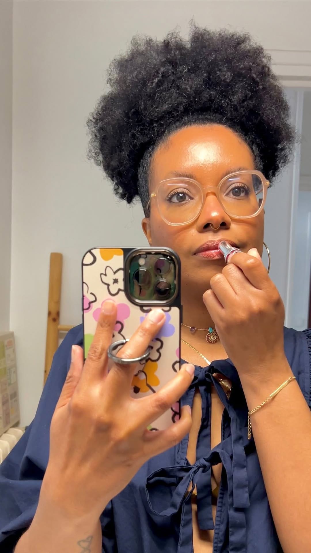 Post 8 by Sandy | Montreal Content creator on Instagram (video)