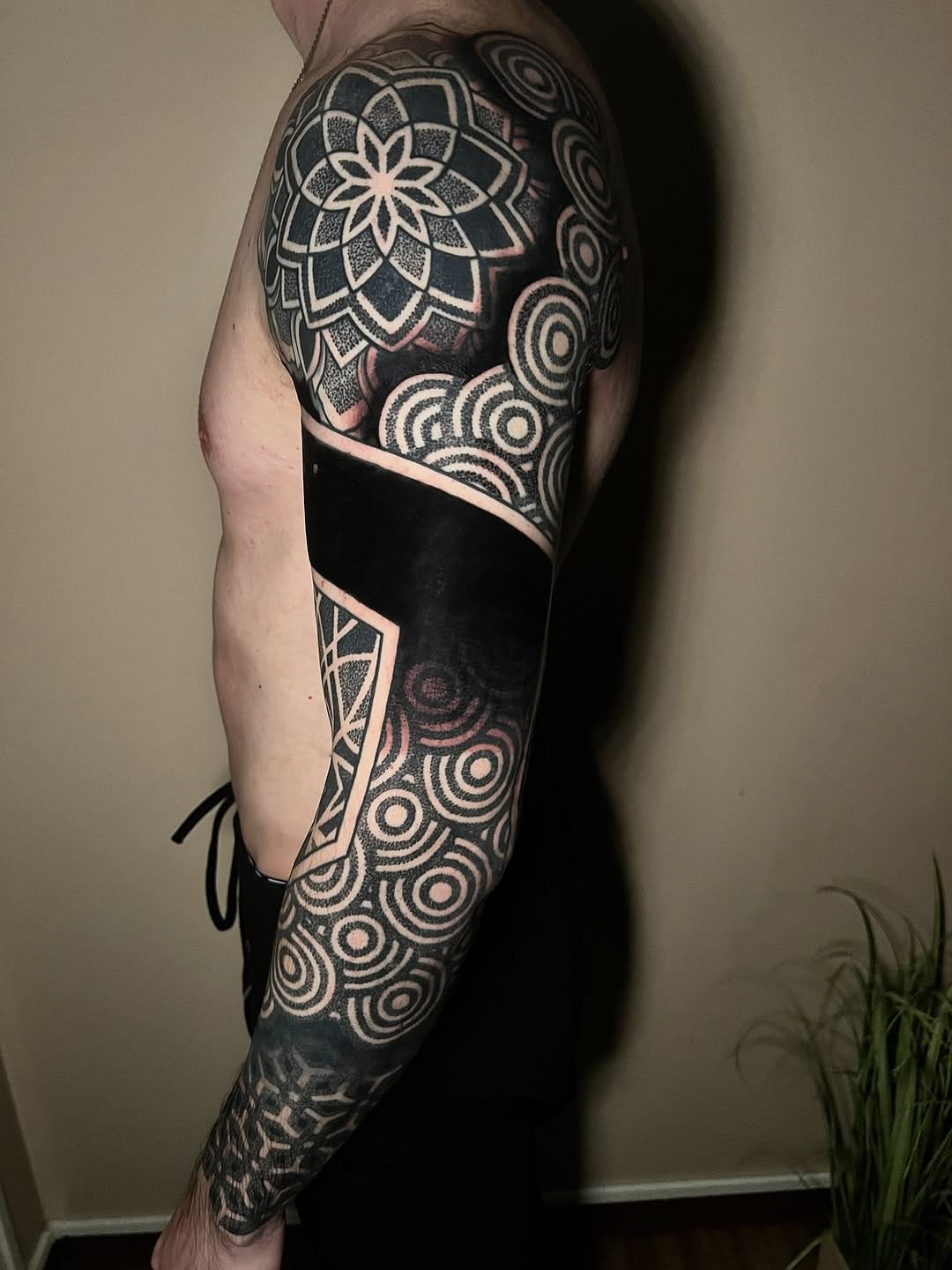 Post 7 by Veracruz Tattoo on Instagram (carousel)