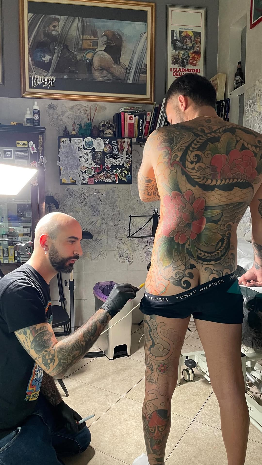 Post 5 by Veracruz Tattoo on Instagram (video)