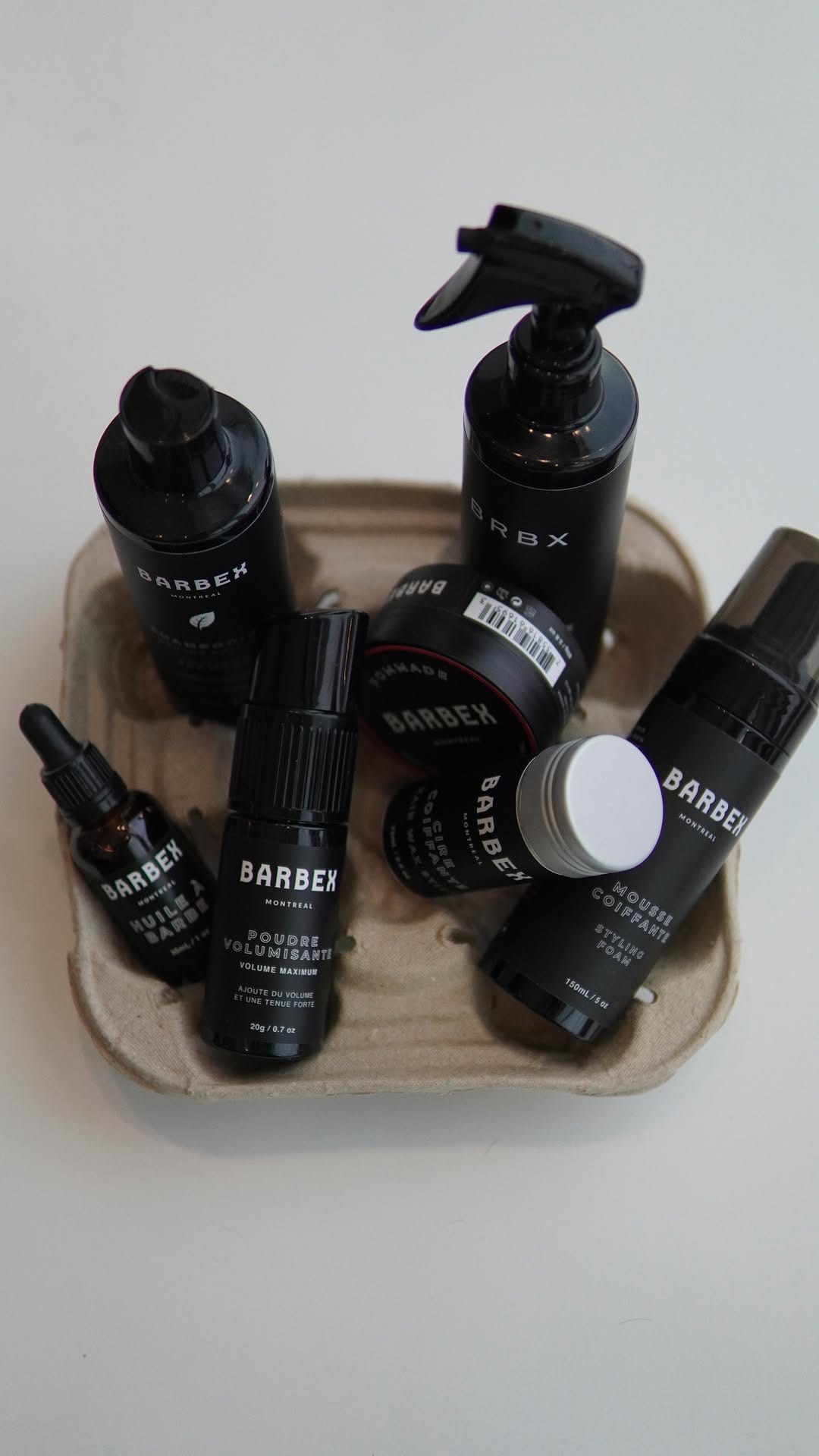 Post 5 by Barbier + Salon de coiffure on Instagram (video)